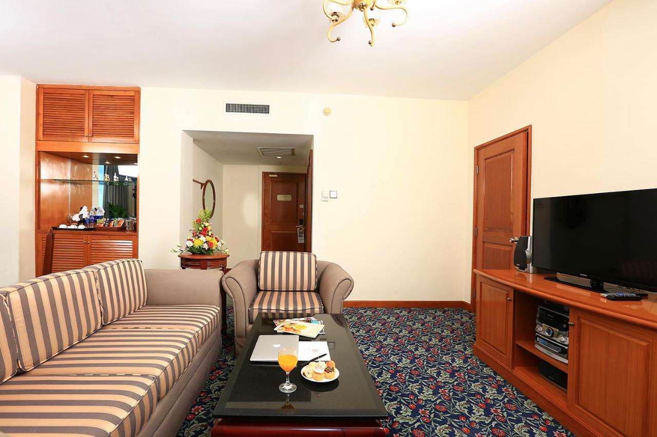 Ramana Saigon Hotel Cidade de Ho Chi Minh Exterior foto